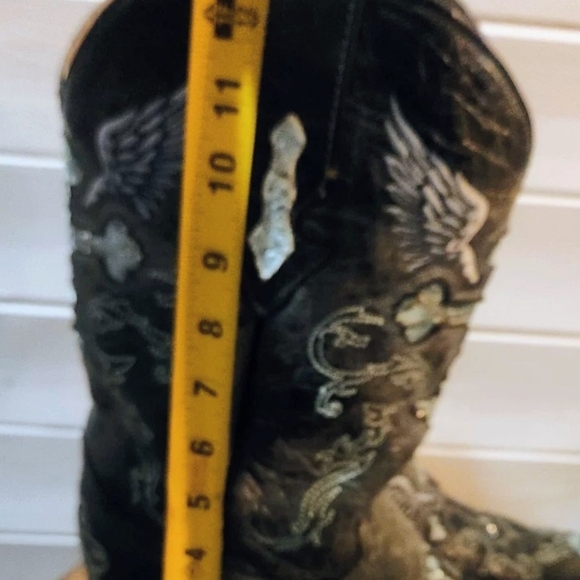 RockinLeather Embroidered Glitter Inlay Cowboy Boots with Cross and Wings - Picture 12 of 16